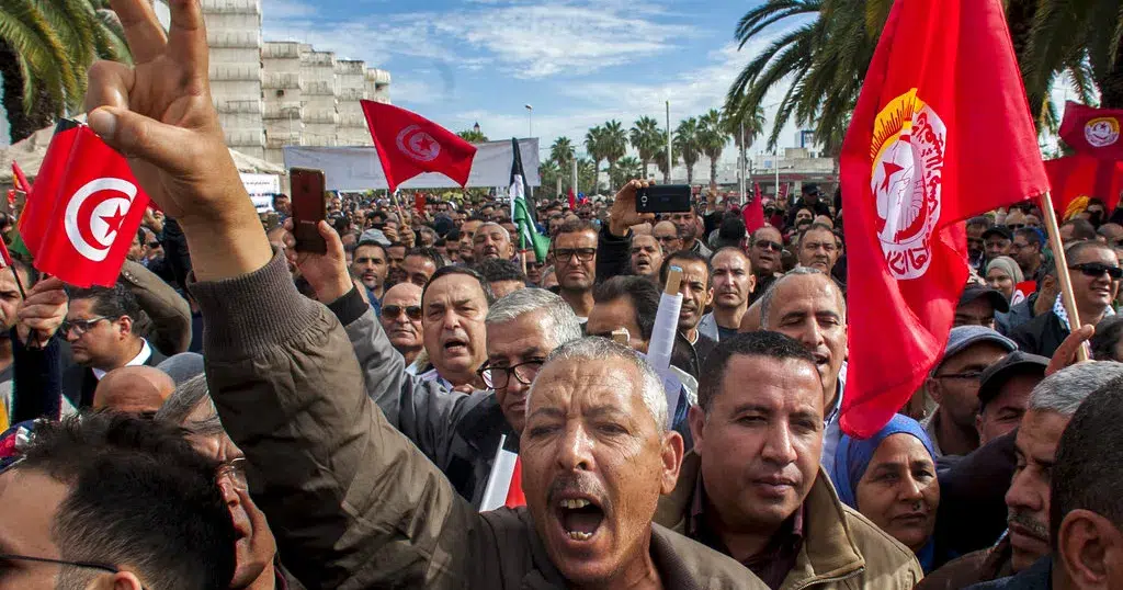 tunisians-protest