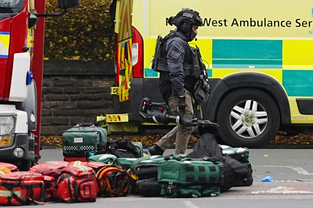 synagogue_attack_ ambulance
