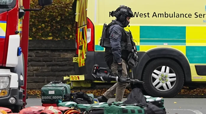 Synagogue Attack on Jewish Holy Day Kills Two in Manchester, UK; Suspect Shot Dead synagogue_attack_ ambulance